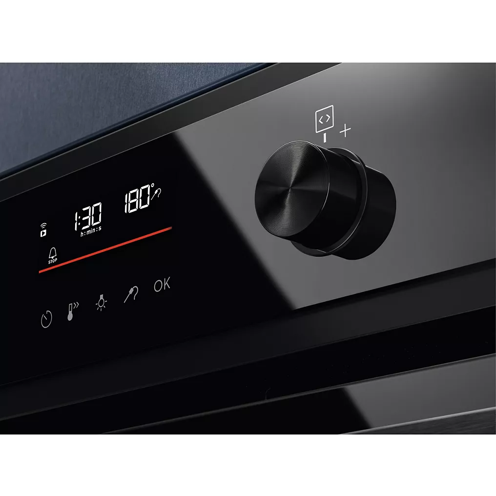 Four Pyro ELECTROLUX EOD6P67WH SteamBake