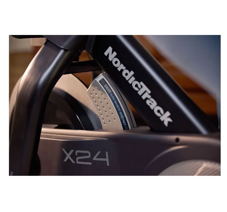 Vélo Indoor Cycling NordicTrack X24