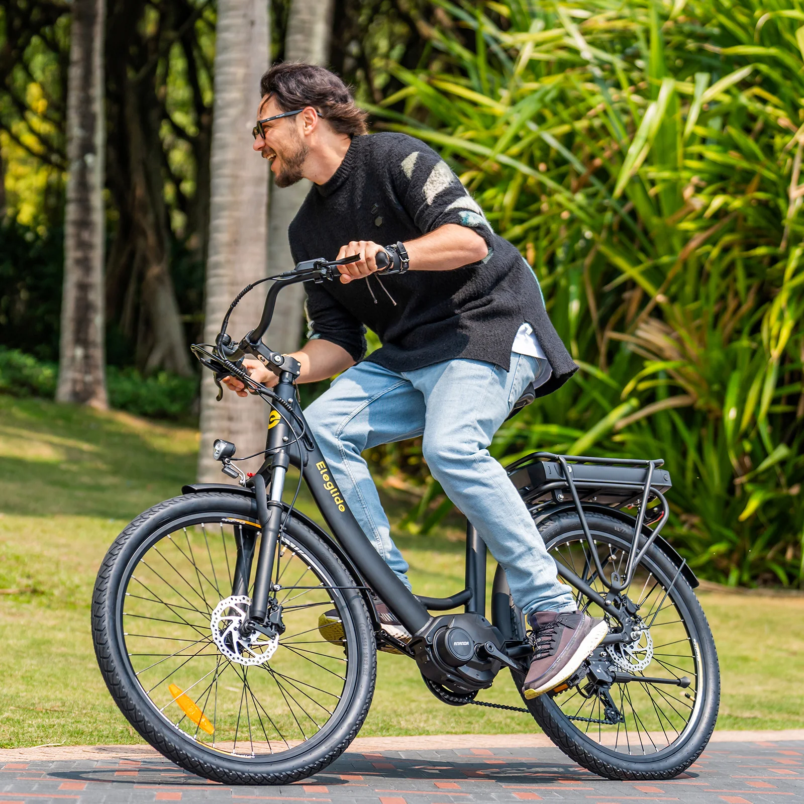 Eleglide Vélo électrique de ville C2