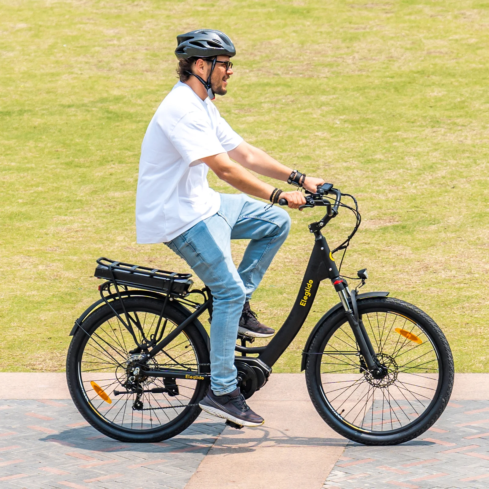 Eleglide Vélo électrique de ville C2